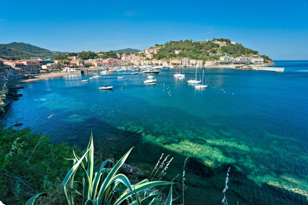 Sogno Azzurro Apartment Porto Azzurro Bagian luar foto