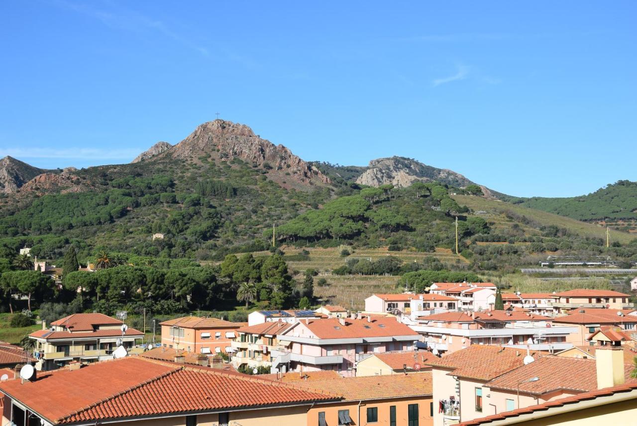 Sogno Azzurro Apartment Porto Azzurro Bagian luar foto